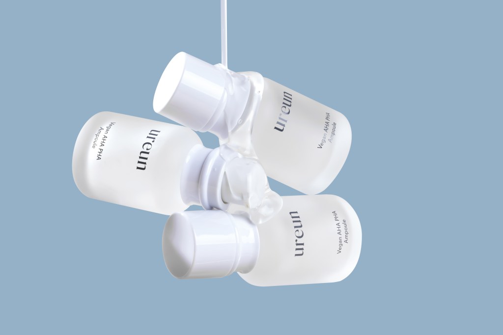 「Ureun（ウルン）」の「ヴィーガンAHA PHAアンプル」も10月11日から約50店舗に導入され、プレミアム市場を成功裏に攻略した。